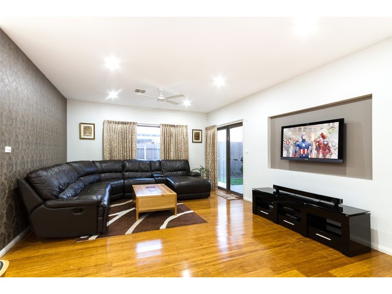 3 Maranunga Crescent, Crace ACT 2911