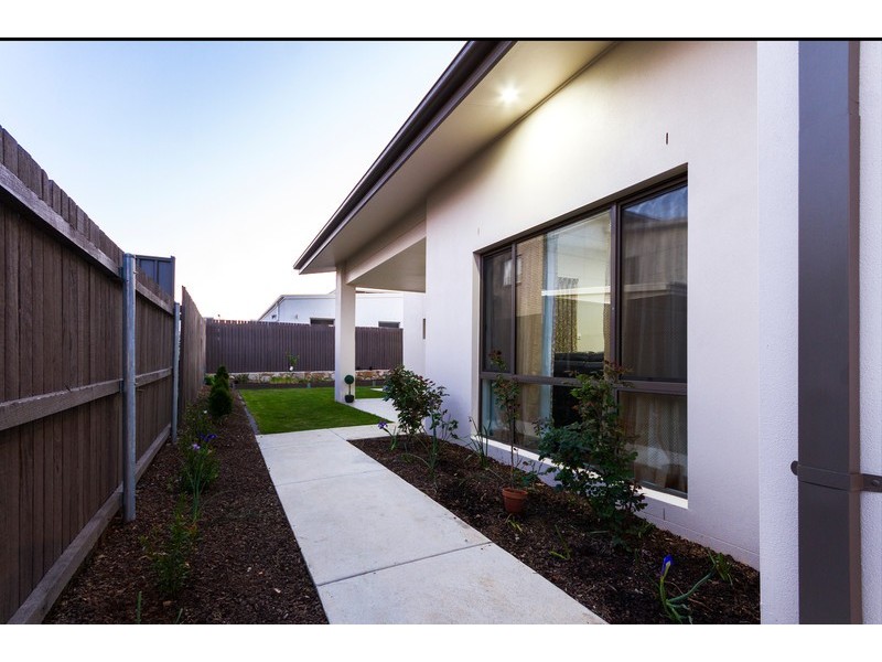 3 Maranunga Crescent, Crace ACT 2911