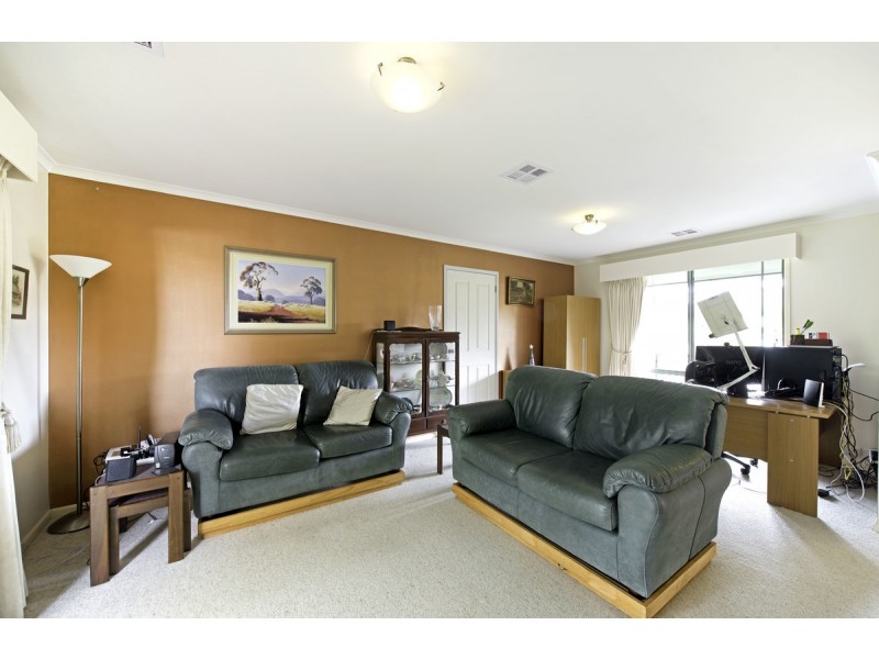 10 Annan Close, Amaroo ACT 2914