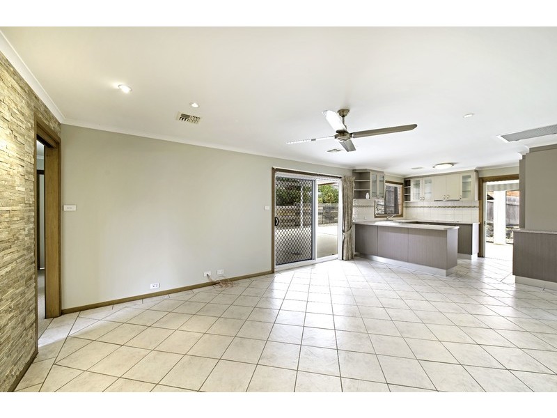 5 Len Waters Street, Ngunnawal ACT 2913