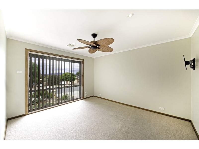 5 Len Waters Street, Ngunnawal ACT 2913