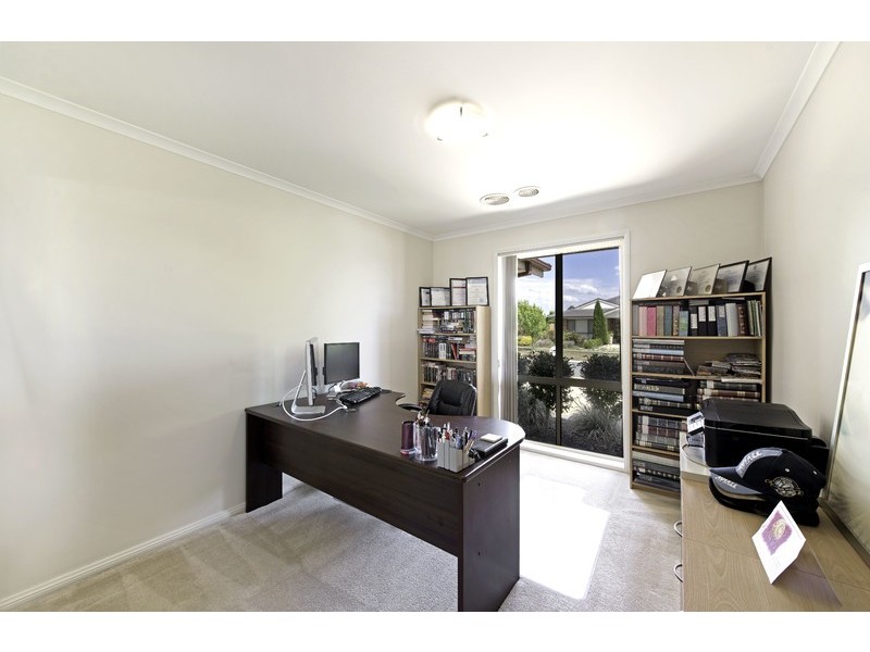 5 Henry Sutton Circuit, Dunlop ACT 2615