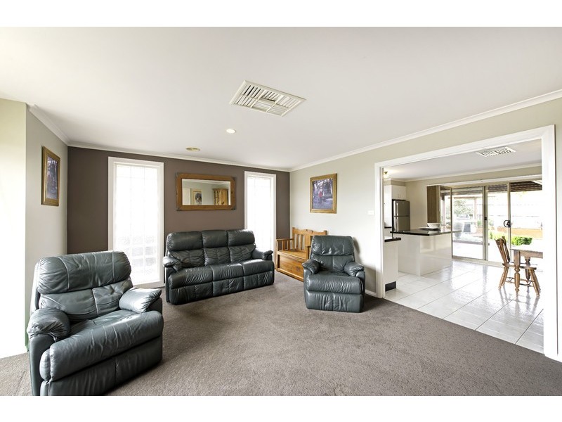 33 Kurrama Close, Ngunnawal ACT 2913