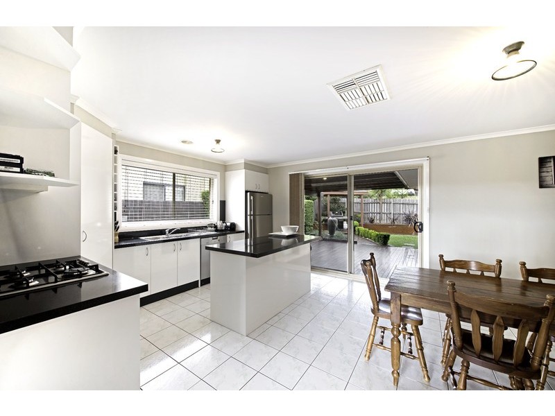 33 Kurrama Close, Ngunnawal ACT 2913