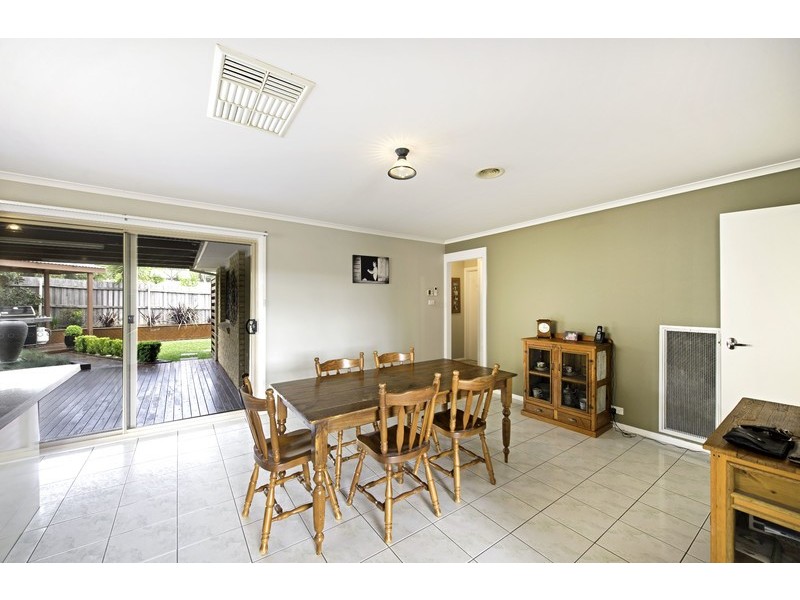 33 Kurrama Close, Ngunnawal ACT 2913