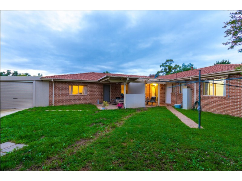 34 Sentry Crescent, Palmerston ACT 2913