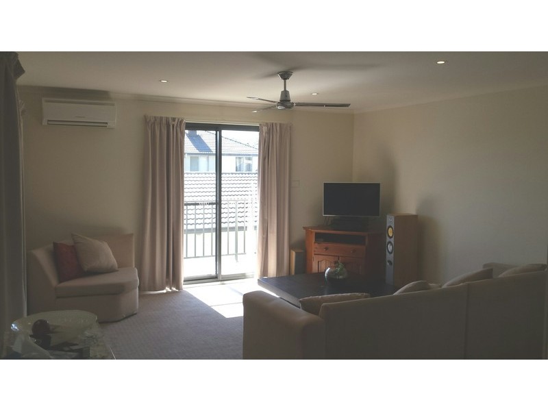 8A Devlin Street, Gungahlin ACT 2912
