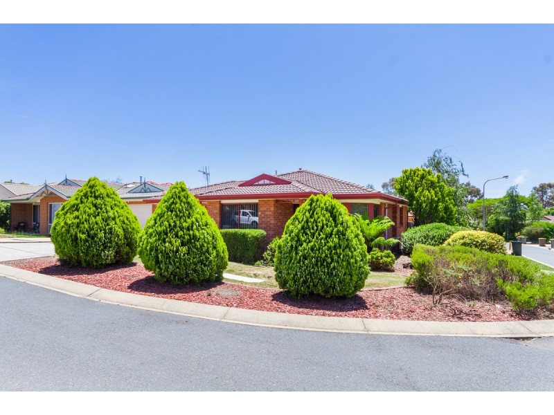 6 Bullala Court, Ngunnawal ACT 2913