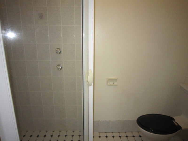 18/11 Flack Street, Holt ACT 2615