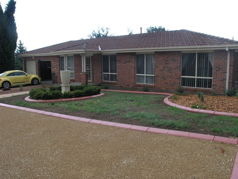 36 Forest Drive, Jerrabomberra NSW 2619