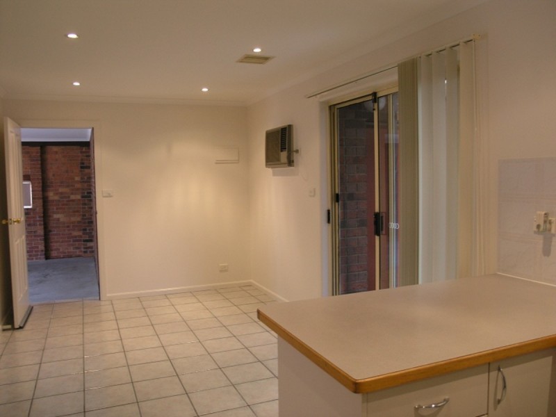 36 Forest Drive, Jerrabomberra NSW 2619