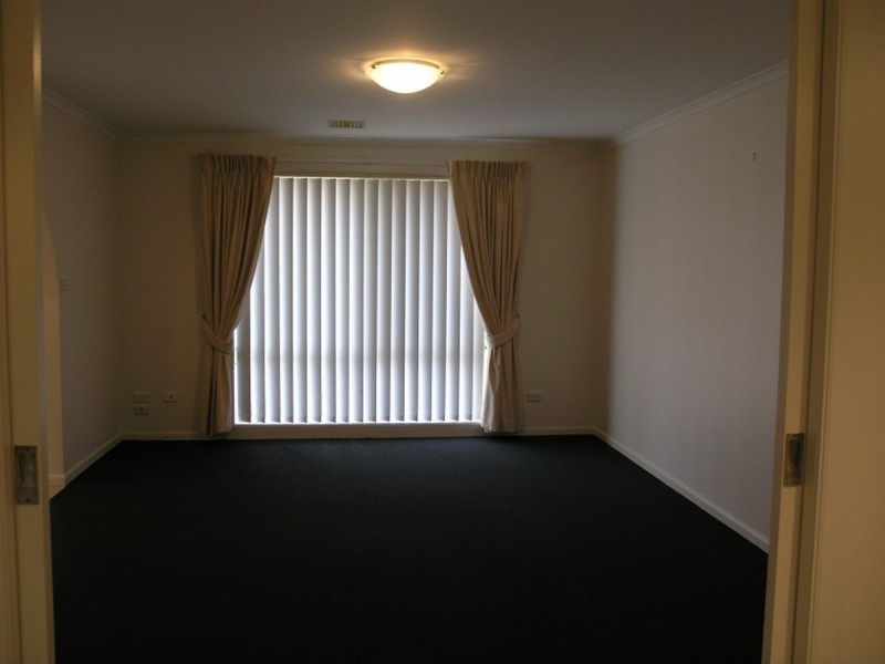 36 Forest Drive, Jerrabomberra NSW 2619