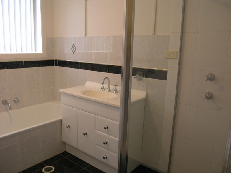 36 Forest Drive, Jerrabomberra NSW 2619