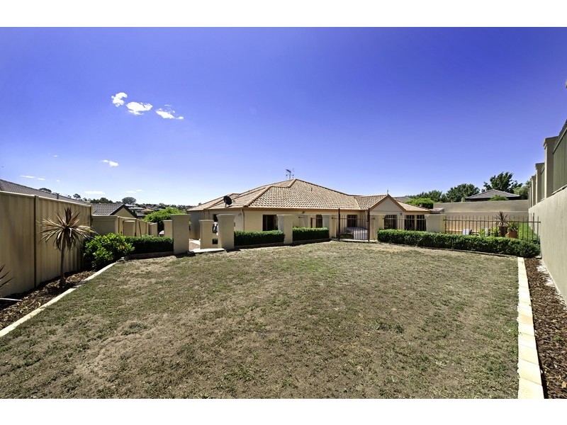136 Temperley Street, Nicholls ACT 2913