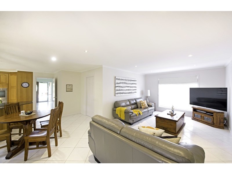 19 Hattersley Court, Nicholls ACT 2913