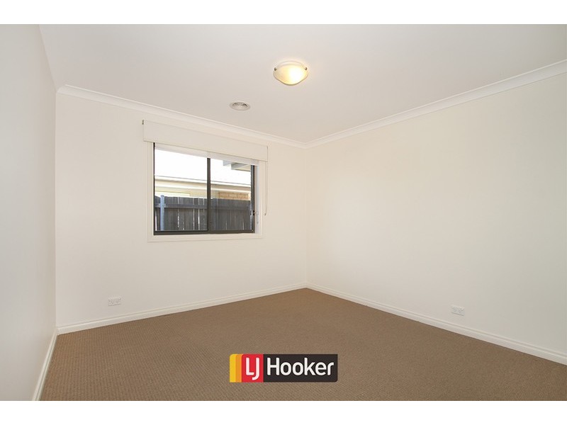 22 Overall Street, Casey ACT 2913
