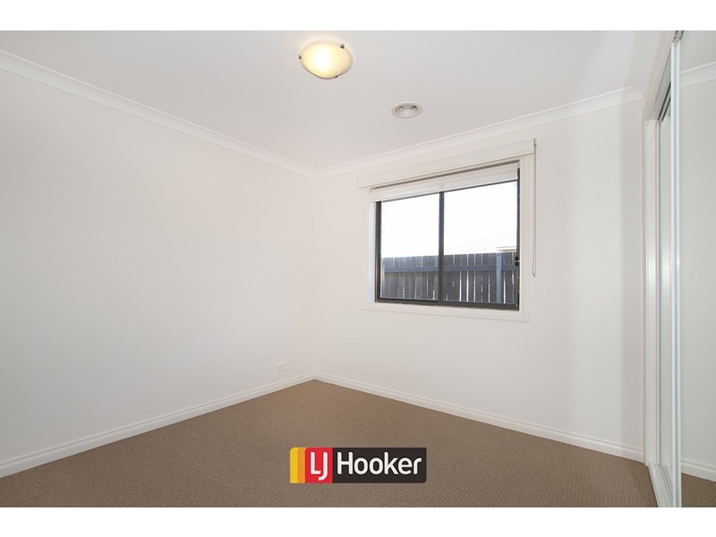 22 Overall Street, Casey ACT 2913