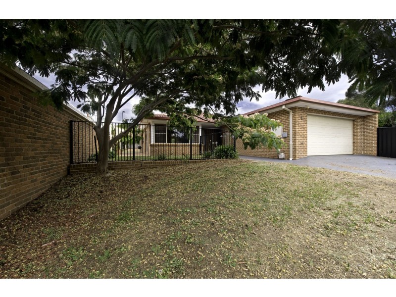 4 Painter Place, Palmerston ACT 2913