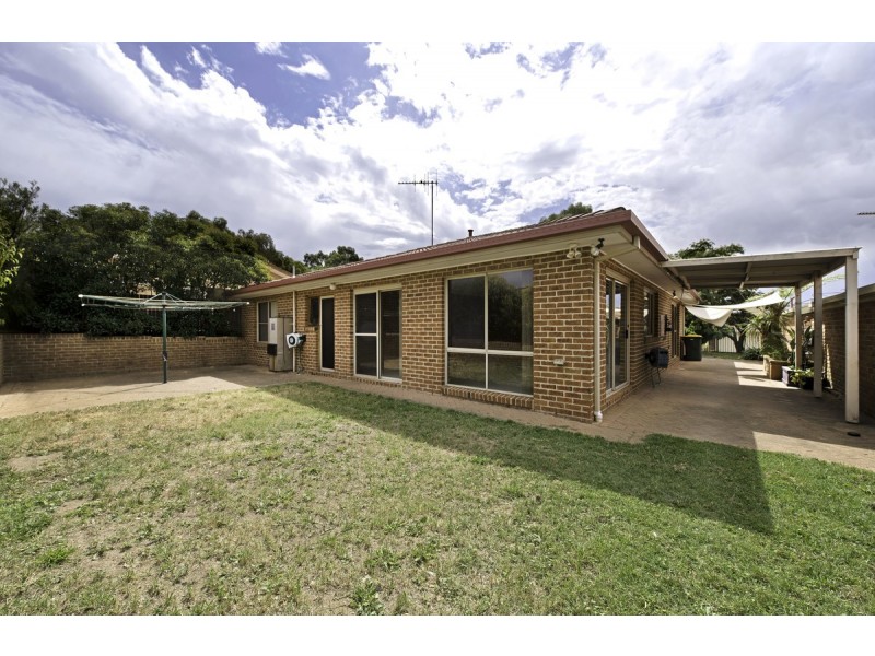 4 Painter Place, Palmerston ACT 2913