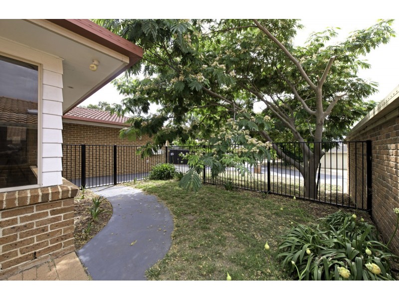 4 Painter Place, Palmerston ACT 2913