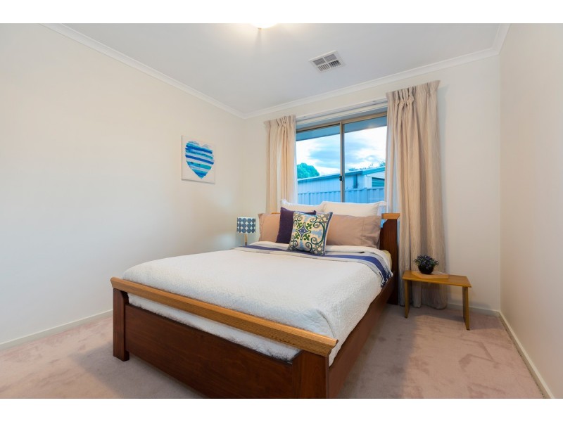 13 Augustus Close, Palmerston ACT 2913