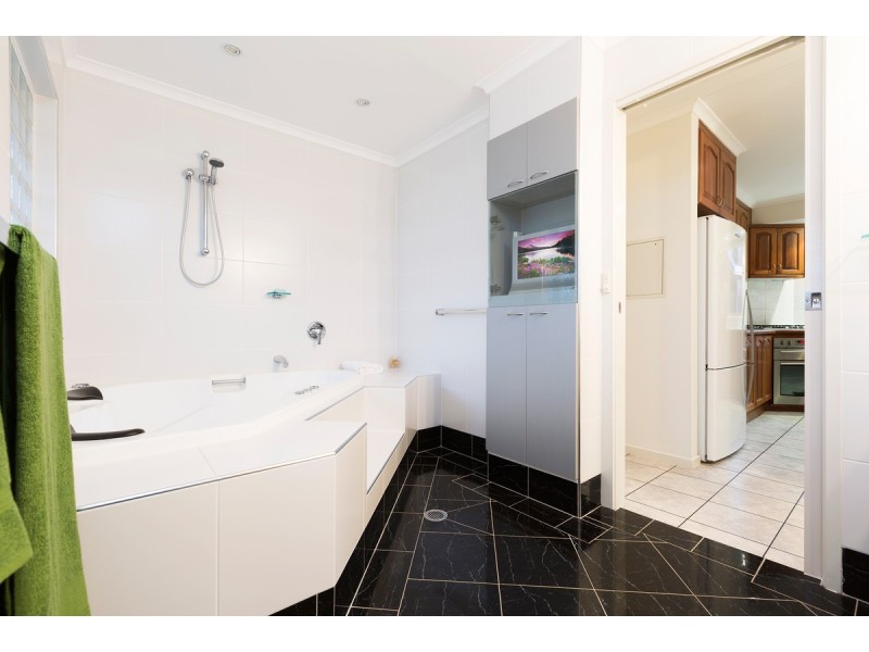 13 Augustus Close, Palmerston ACT 2913