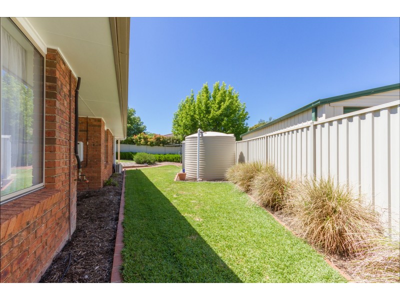 13 Augustus Close, Palmerston ACT 2913