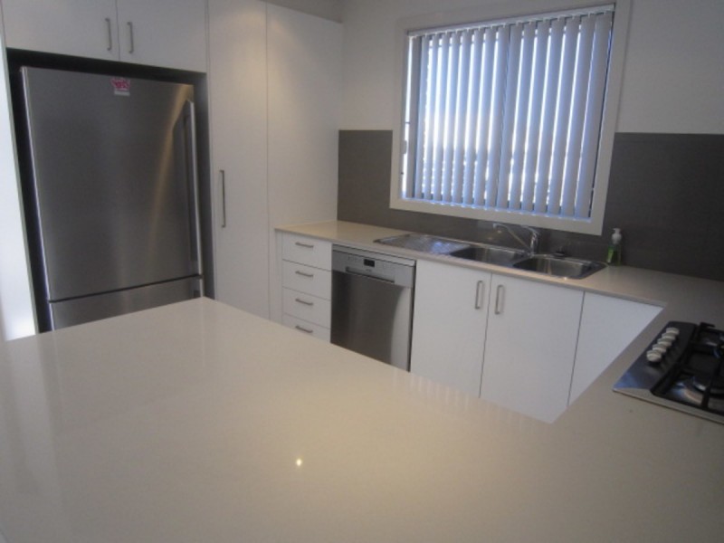 27 Scholtens Street, Casey ACT 2913