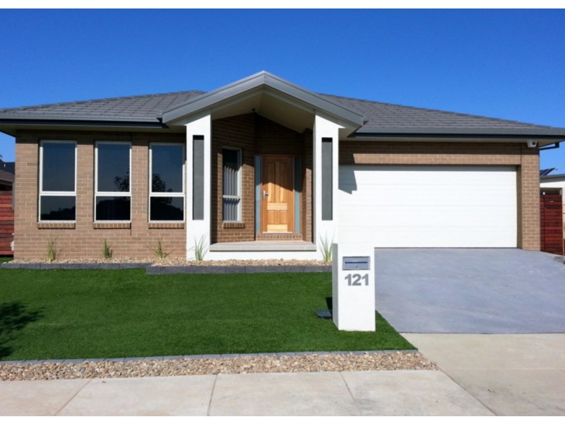 121 Bieundurry Street, Bonner ACT 2914