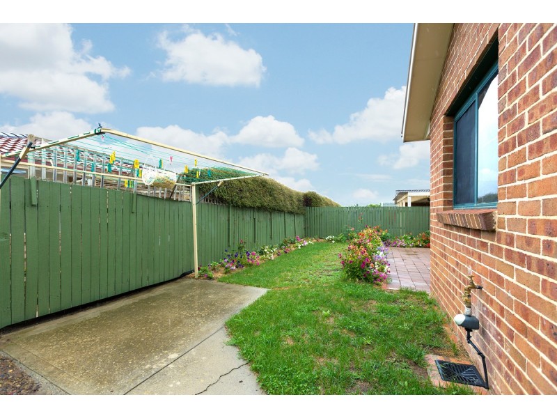 11 Guginya Crescent, Ngunnawal ACT 2913