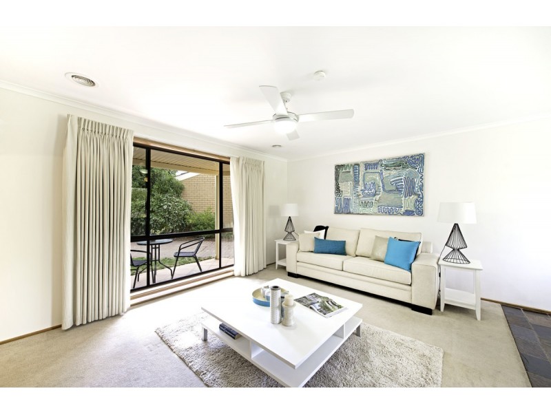 16 Hamlet Place, Florey ACT 2615