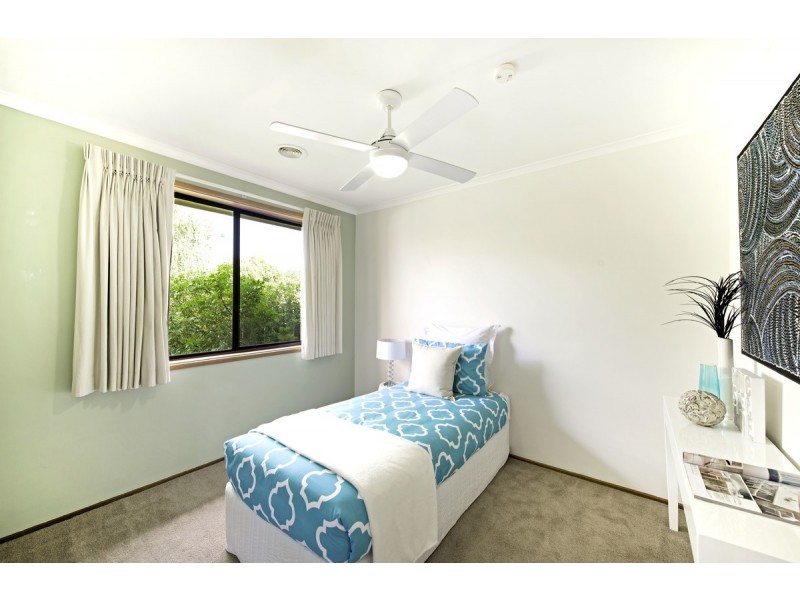 16 Hamlet Place, Florey ACT 2615
