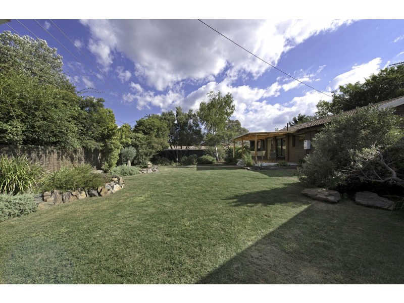 16 Hamlet Place, Florey ACT 2615