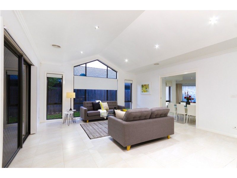 14 Frances Burke Street, Gungahlin ACT 2912