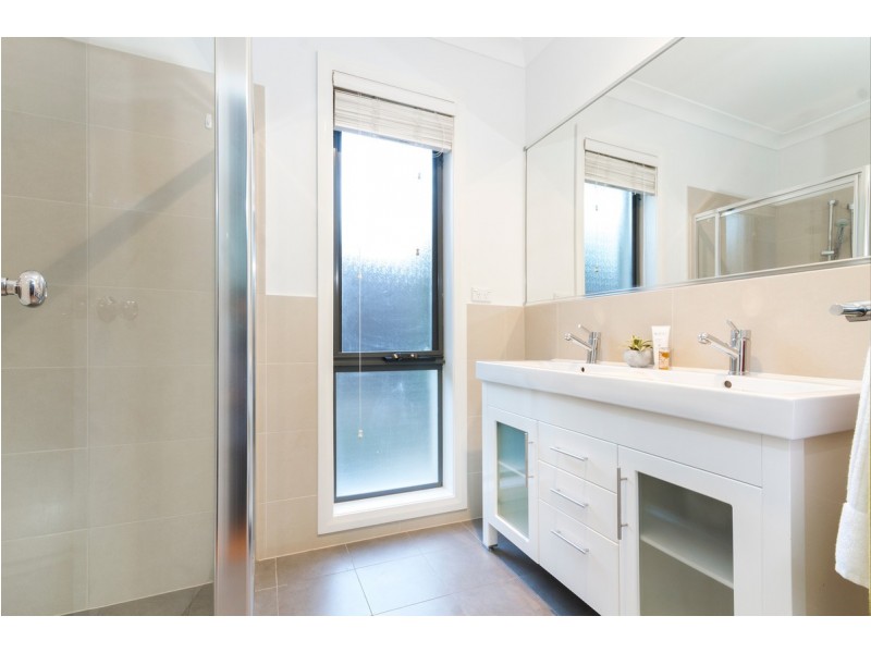 14 Frances Burke Street, Gungahlin ACT 2912