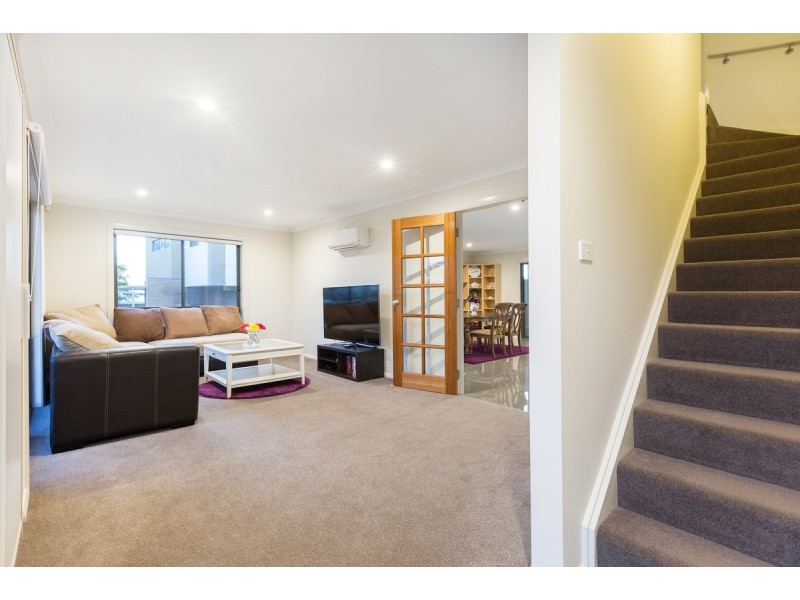 5 Proud Street, Forde ACT 2914