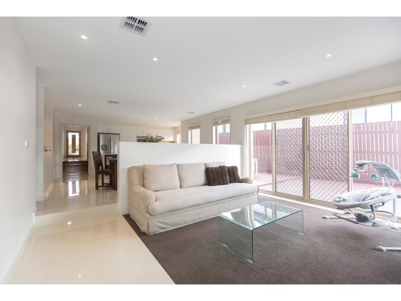 47 Pearl Gibbs Circuit, Bonner ACT 2914