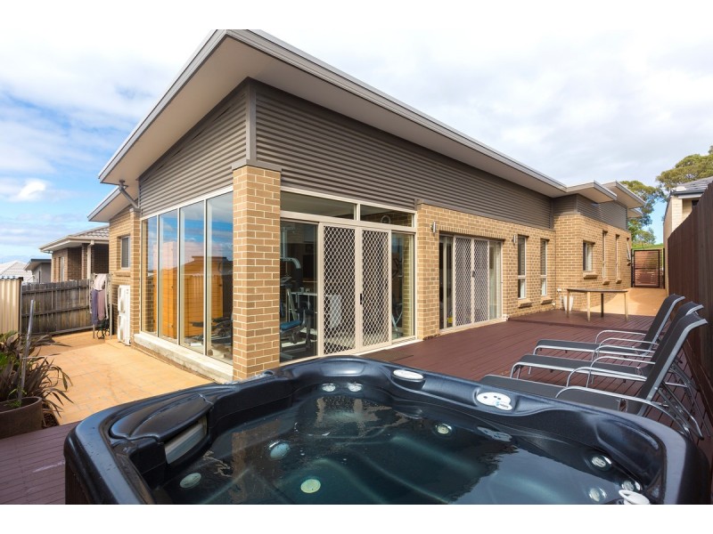 47 Pearl Gibbs Circuit, Bonner ACT 2914