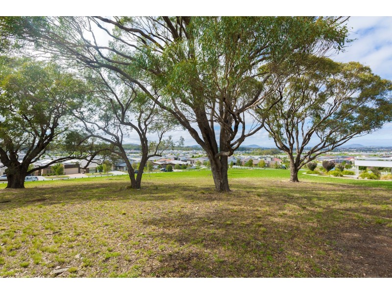 47 Pearl Gibbs Circuit, Bonner ACT 2914