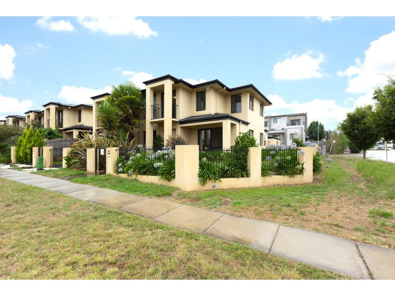52 Mary Gillespie Avenue, Gungahlin ACT 2912