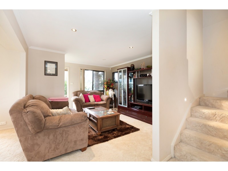 52 Mary Gillespie Avenue, Gungahlin ACT 2912