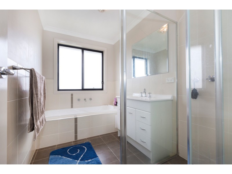 52 Mary Gillespie Avenue, Gungahlin ACT 2912
