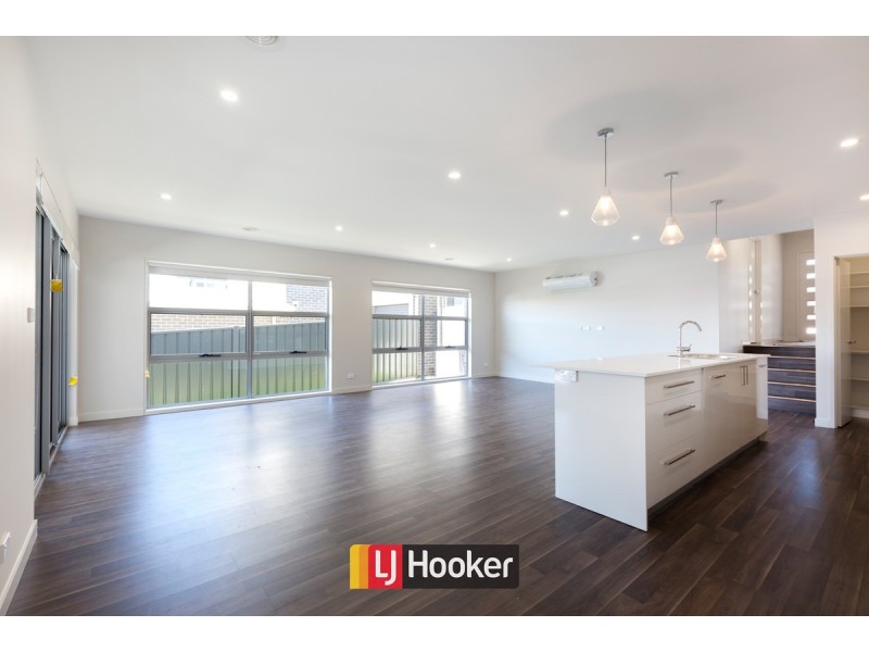 24 Fingal Street, Crace ACT 2911