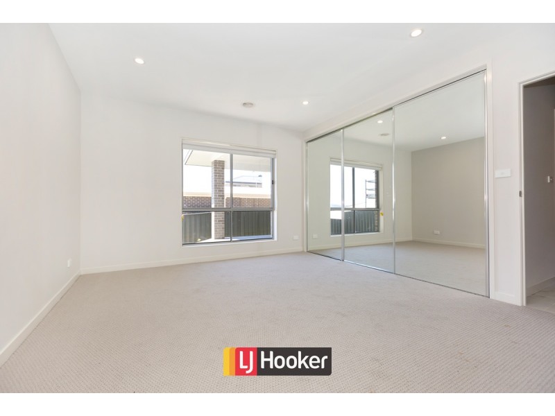 24 Fingal Street, Crace ACT 2911