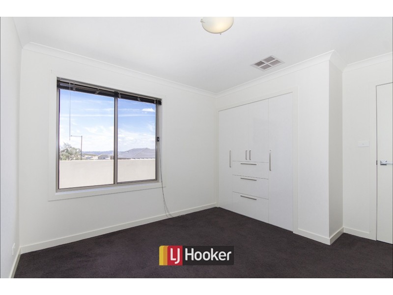 2/50 Victoria Owen Circuit, Casey ACT 2913