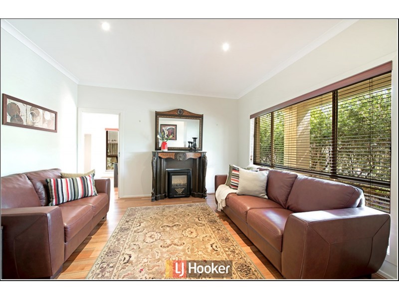 14 Megalong Crescent, Harrison ACT 2914