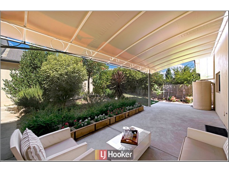 14 Megalong Crescent, Harrison ACT 2914