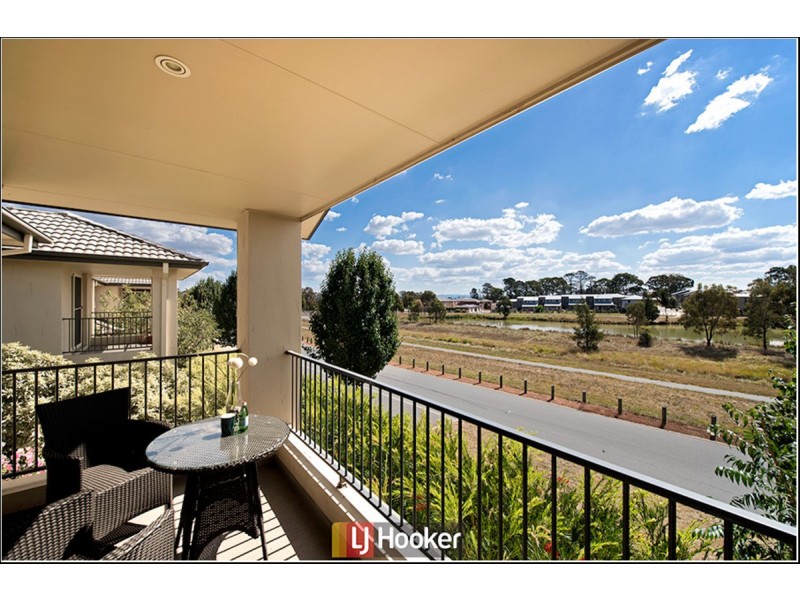 14 Megalong Crescent, Harrison ACT 2914