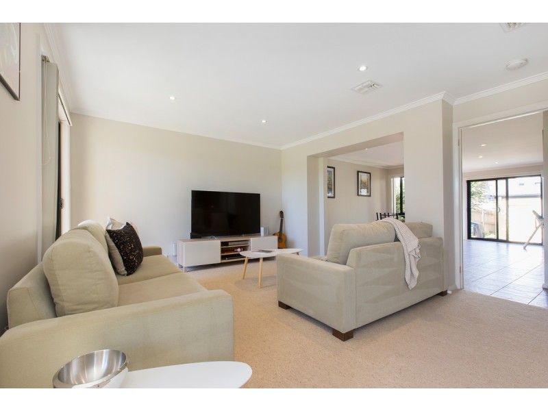 78 Mary Gillespie, Gungahlin ACT 2912