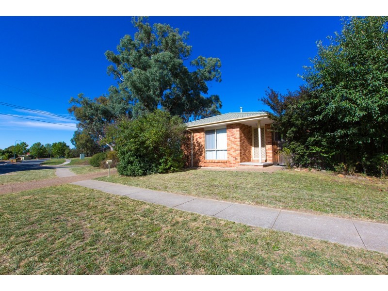 49 Amagula Avenue, Ngunnawal ACT 2913